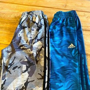 BoysYouth Adidas Pants Large